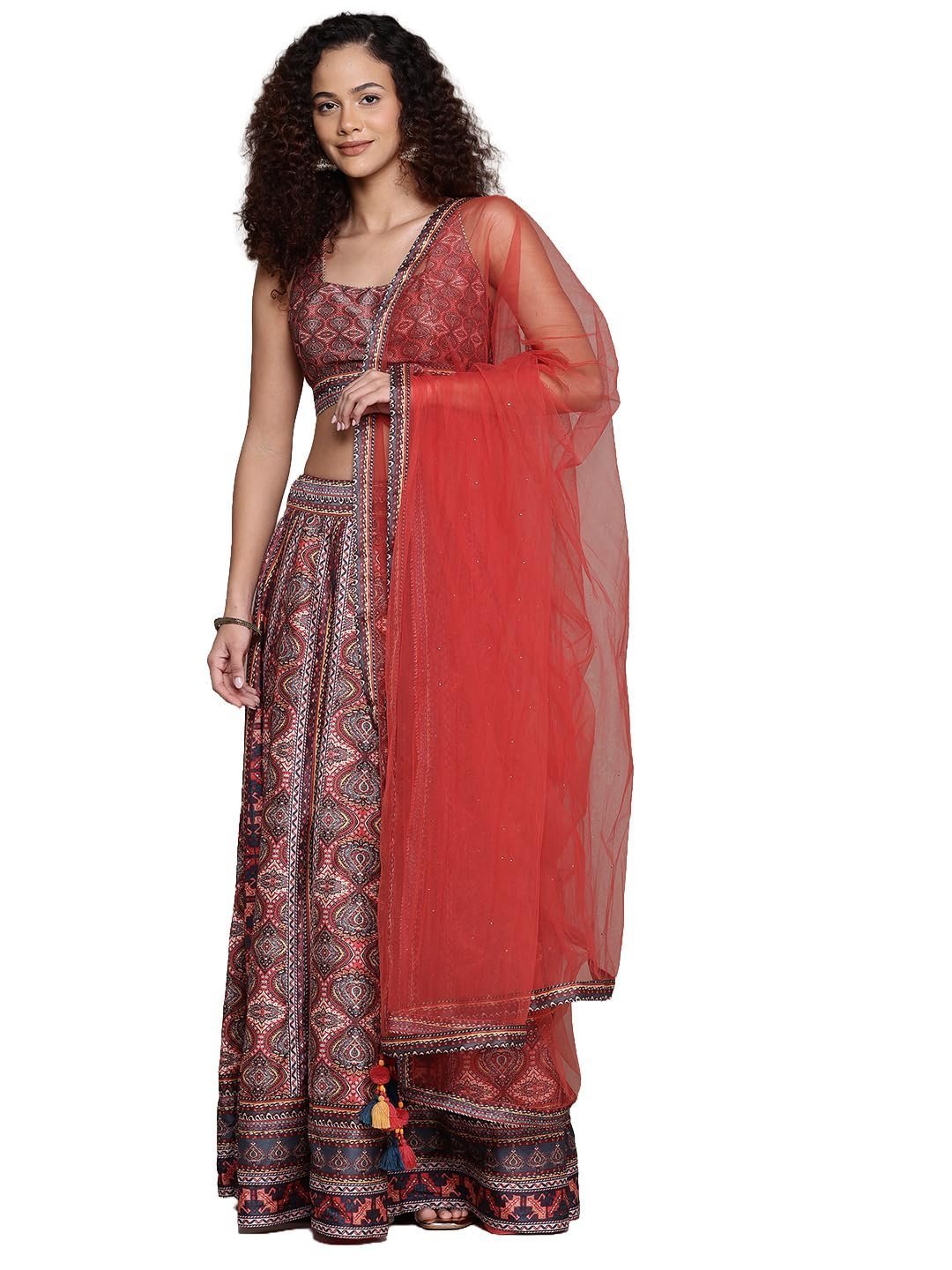 Women's Multi Wanderlust Square Neck Blouse With Lehanga And Dupatta